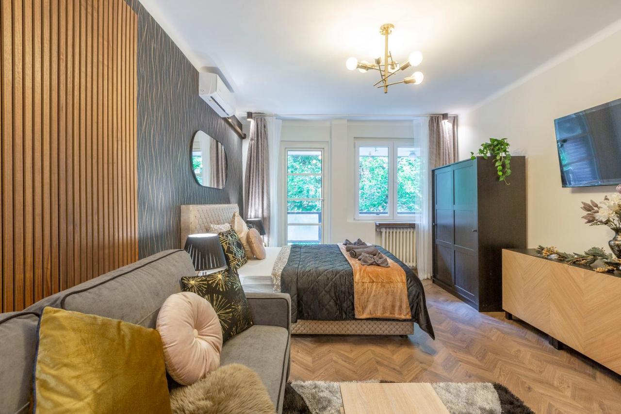 Stylish Quentin Apartment In The King Street Budapeszt Zewnętrze zdjęcie